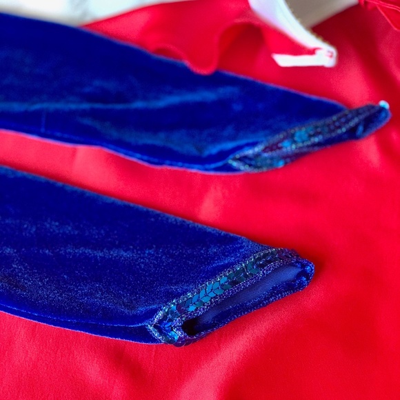 Beautiful Kids SNOW WHITE Costume (6-8yrs) - Picture 7 of 15